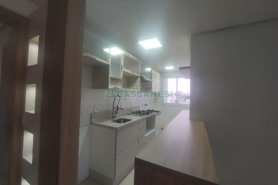 Apartamento com 60m², 2 dormitórios, 1 vaga, no bairro Vila Verde em Caxias do Sul para Alugar