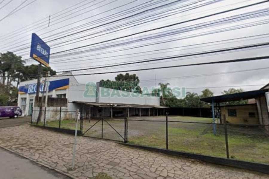 Terreno com 1012m², no bairro São José em Caxias do Sul para Comprar