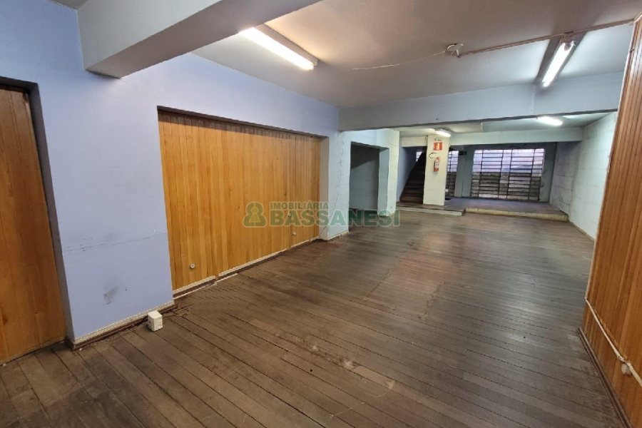 Loja com 290m², no bairro Centro em Caxias do Sul para Alugar