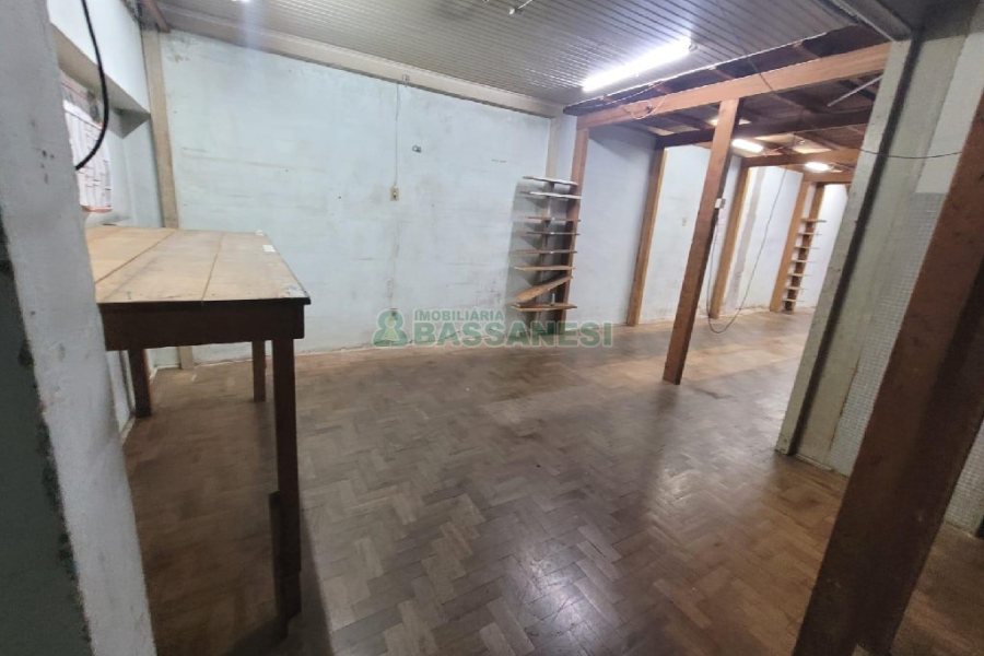 Loja com 290m², no bairro Centro em Caxias do Sul para Alugar
