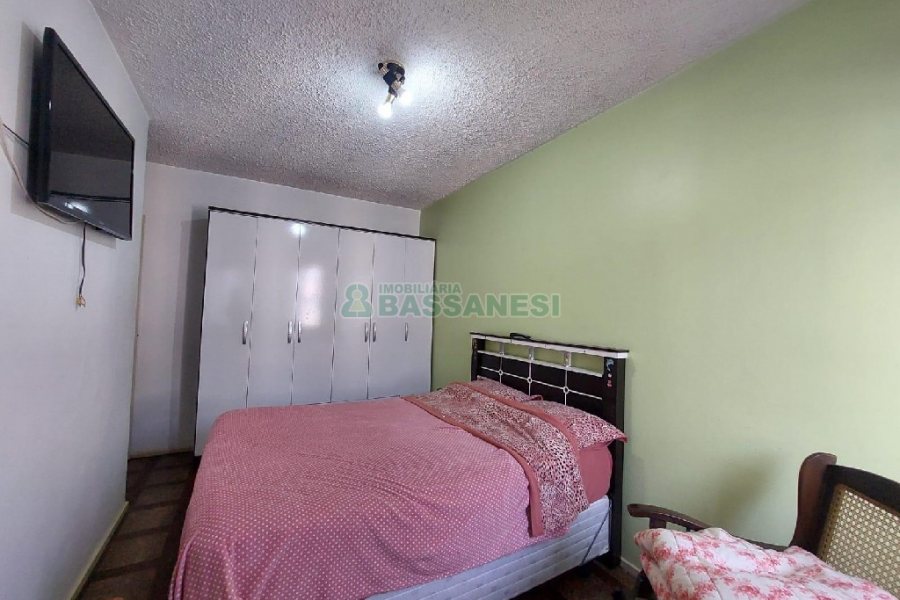 Apto Mobiliado com 54m², 2 dormitórios, no bairro Santa Catarina em Caxias do Sul para Alugar