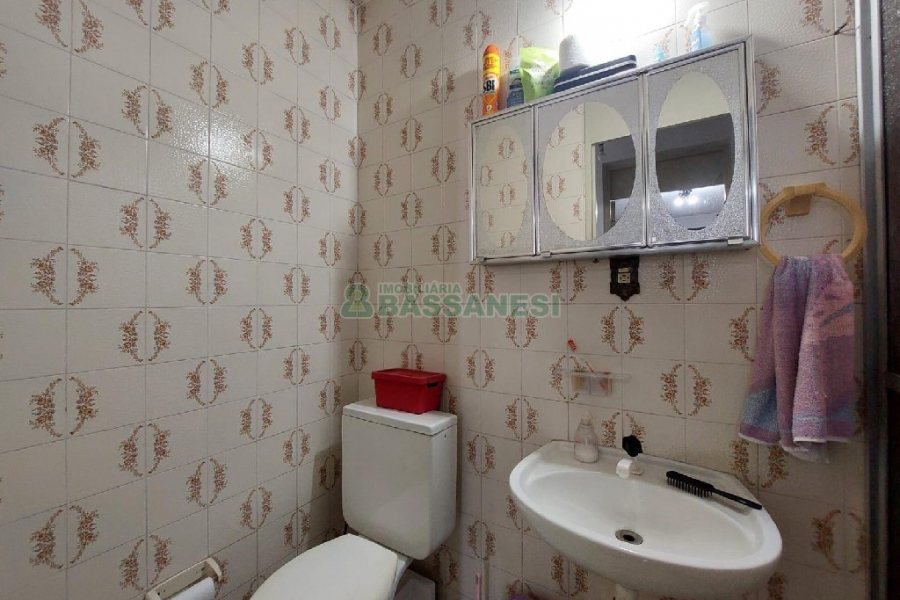 Apto Mobiliado com 54m², 2 dormitórios, no bairro Santa Catarina em Caxias do Sul para Alugar