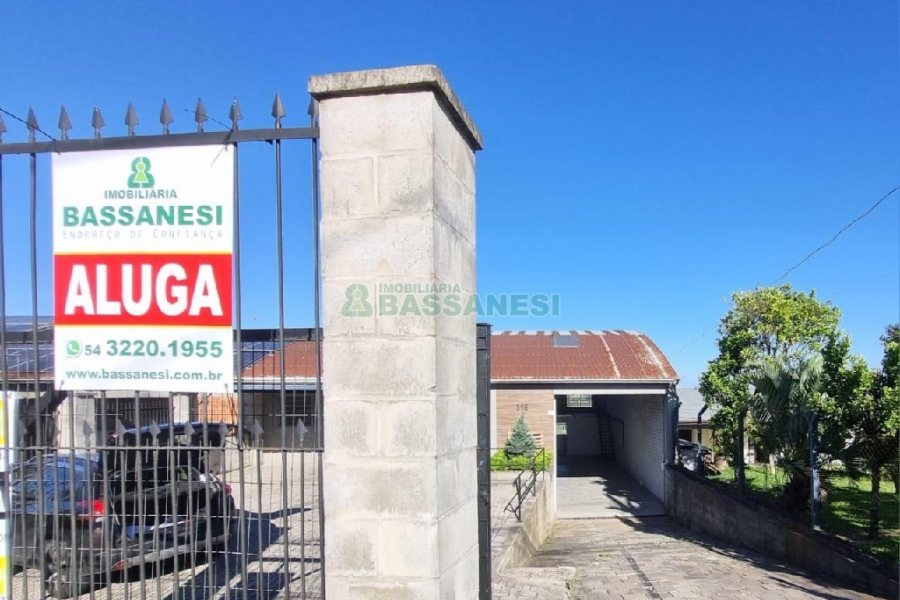 Pavilhão com 276m², no bairro São Ciro em Caxias do Sul para Alugar