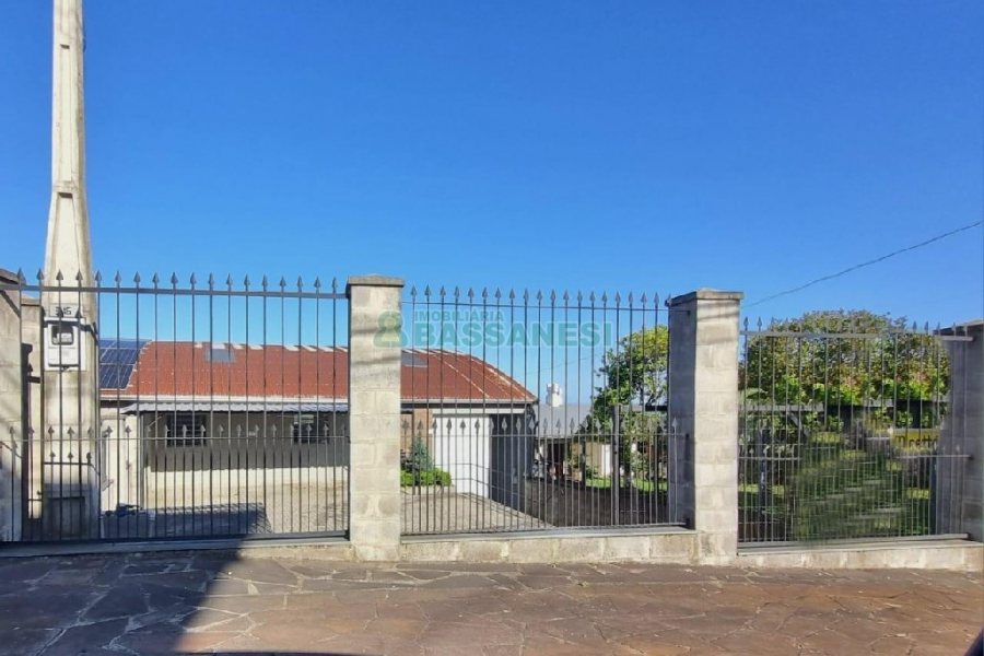 Pavilhão com 276m², no bairro São Ciro em Caxias do Sul para Alugar