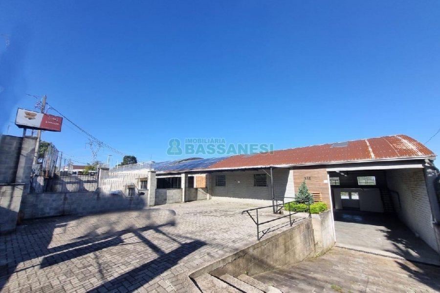 Pavilhão com 276m², no bairro São Ciro em Caxias do Sul para Alugar