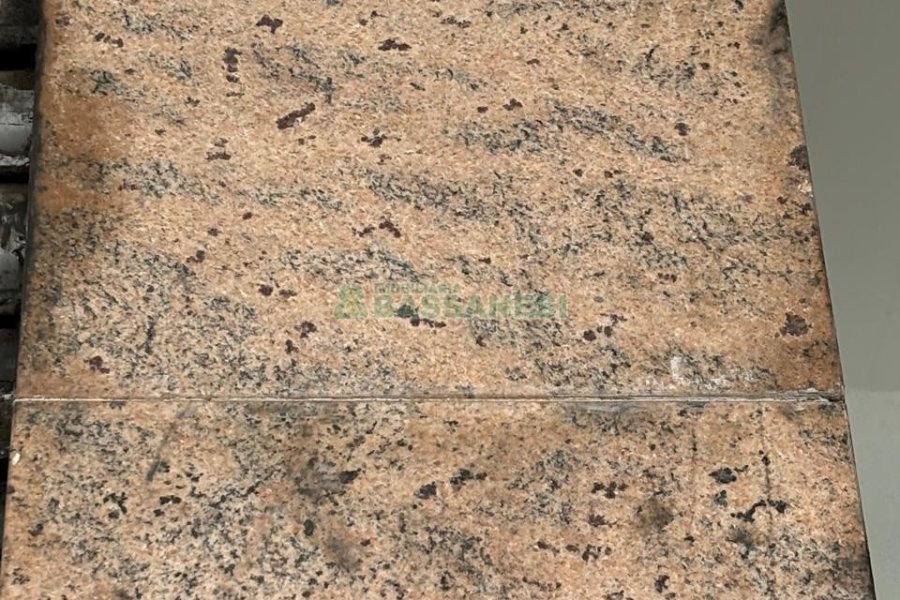 Loja com 600m², no bairro Centro em Caxias do Sul para Alugar