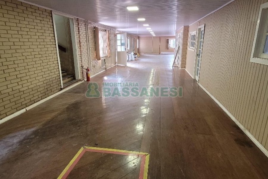 Predio com 669m², no bairro Salgado Filho em Caxias do Sul para Alugar