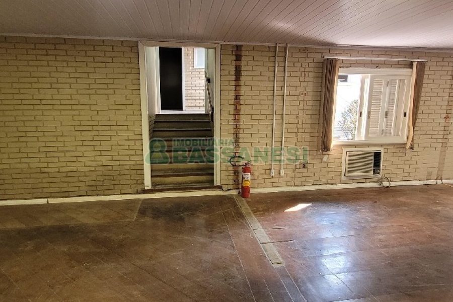 Predio com 669m², no bairro Salgado Filho em Caxias do Sul para Alugar