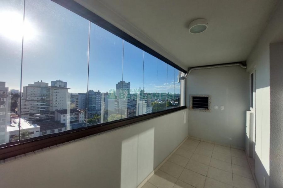 Apto Mobiliado com 90m², 2 dormitórios, 2 vagas, no bairro São Pelegrino em Caxias do Sul para Alugar