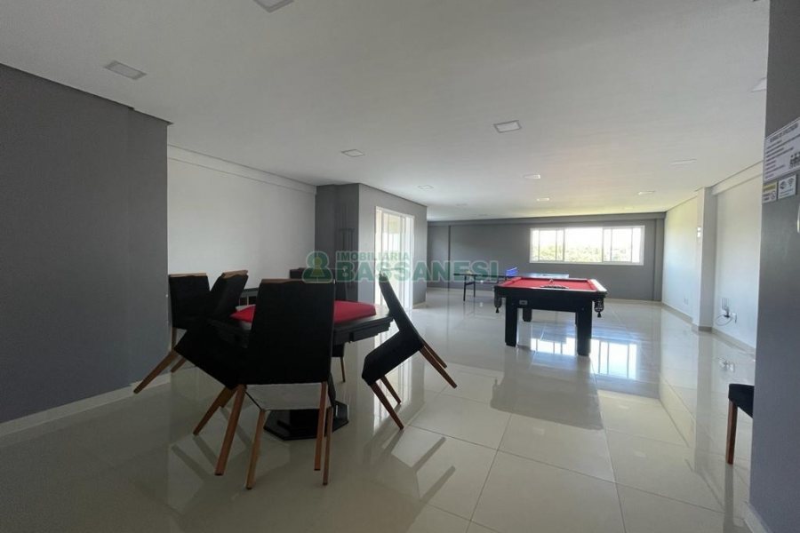 Apartamento com 55m², 2 dormitórios, 1 vaga, no bairro Panazzolo em Caxias do Sul para Alugar