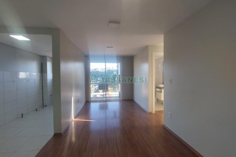 Apartamento com 60m², 2 dormitórios, 2 vagas, no bairro Esplanada em Caxias do Sul para Alugar