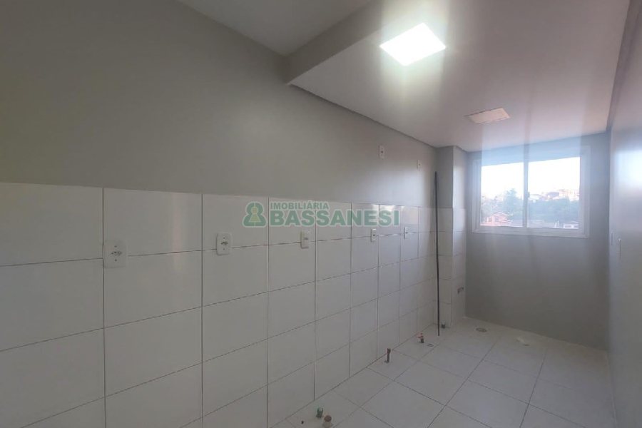 Apartamento com 60m², 2 dormitórios, 2 vagas, no bairro Esplanada em Caxias do Sul para Alugar