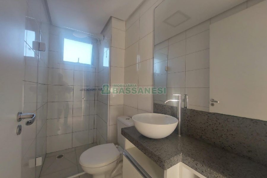 Apartamento com 60m², 2 dormitórios, 2 vagas, no bairro Esplanada em Caxias do Sul para Alugar