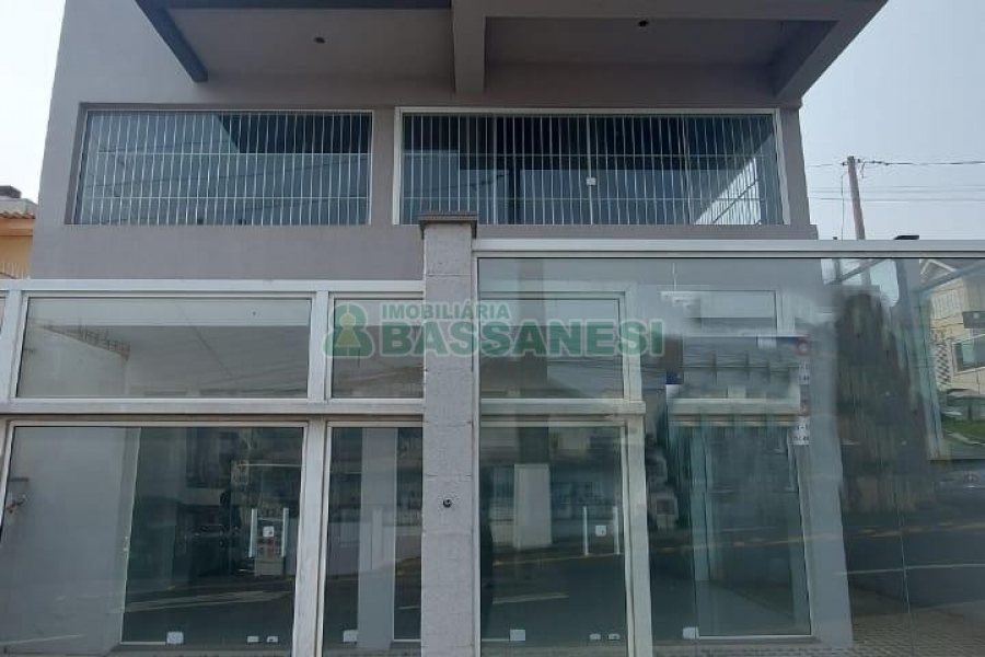 Loja com 100m², no bairro Sagrada Família em Caxias do Sul para Alugar
