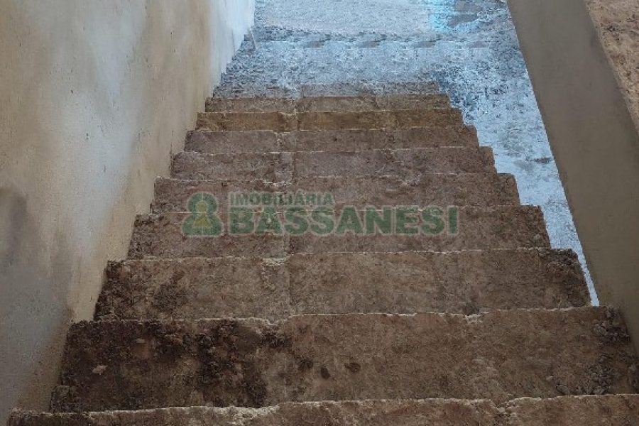 Loja com 138m², no bairro Cruzeiro em Caxias do Sul para Alugar