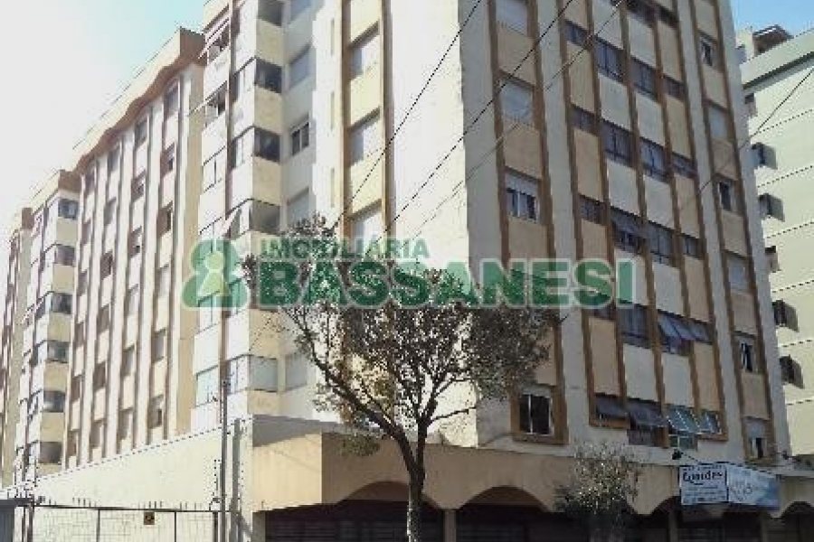 Apartamento com 42m², 1 dormitório, no bairro Lourdes em Caxias do Sul para Alugar