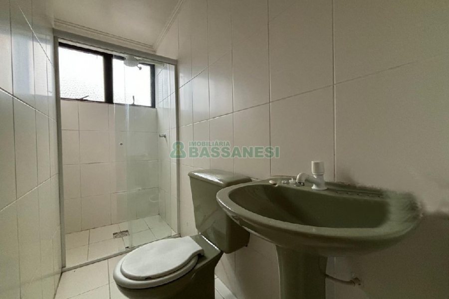 Apartamento com 42m², 1 dormitório, no bairro Lourdes em Caxias do Sul para Alugar