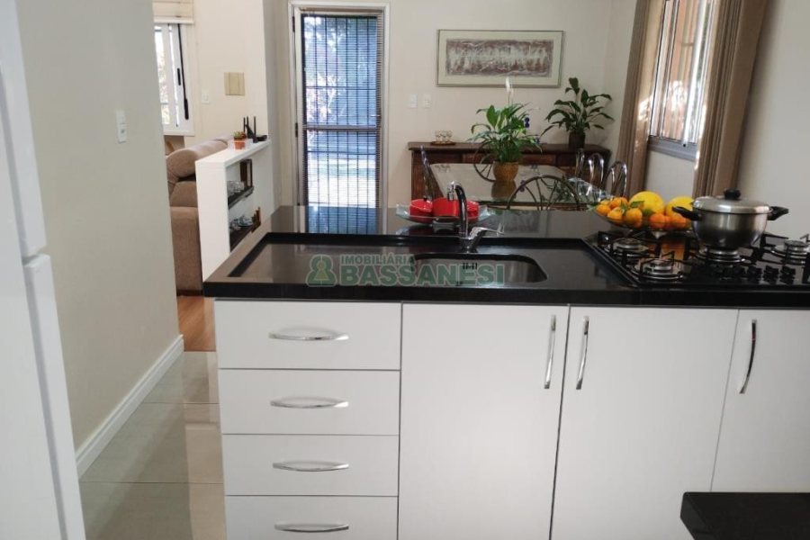 Chácara com 81307m², 4 dormitórios, 2 vagas, no bairro 3 Legua em Caxias do Sul para Comprar