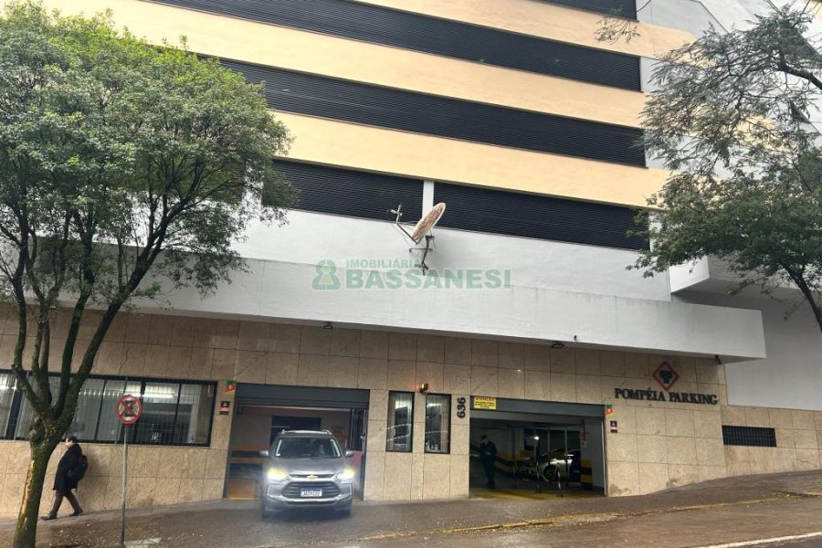 Box com 12m², no bairro Centro em Caxias do Sul para Comprar