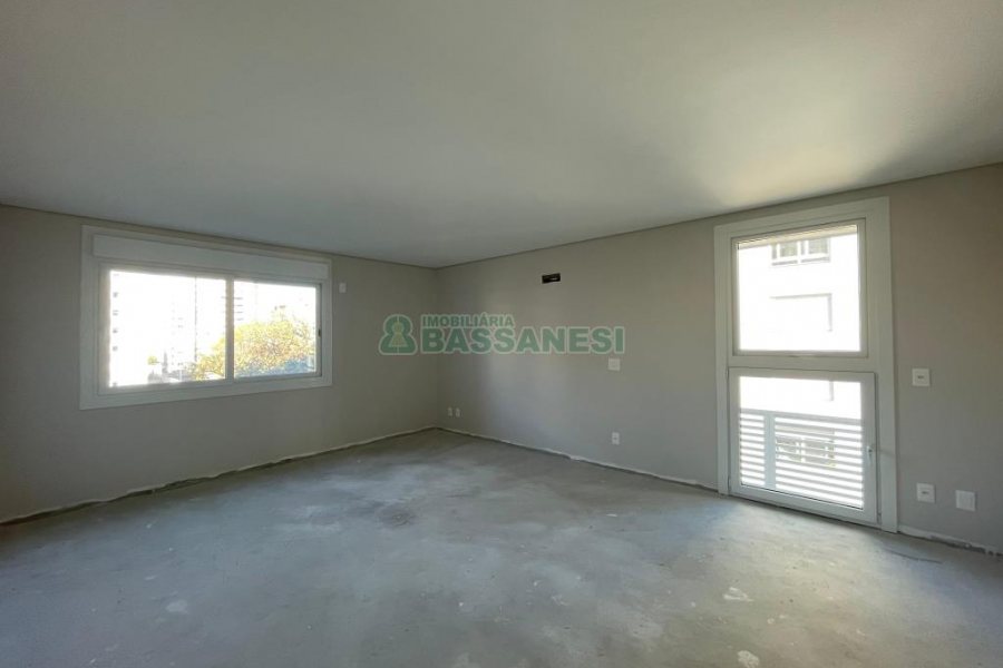 Apartamento com 234m², 3 dormitórios, 3 vagas, no bairro Exposição em Caxias do Sul para Comprar