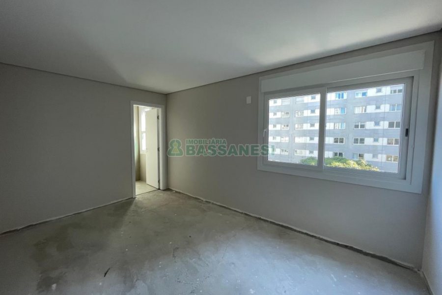 Apartamento com 234m², 3 dormitórios, 3 vagas, no bairro Exposição em Caxias do Sul para Comprar