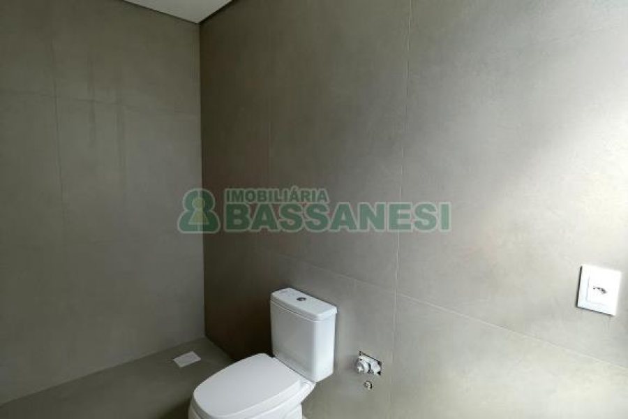 Apartamento com 234m², 3 dormitórios, 3 vagas, no bairro Exposição em Caxias do Sul para Comprar