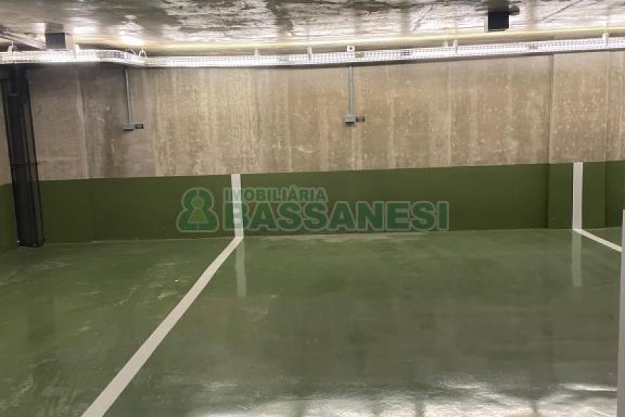 Apartamento com 234m², 3 dormitórios, 3 vagas, no bairro Exposição em Caxias do Sul para Comprar