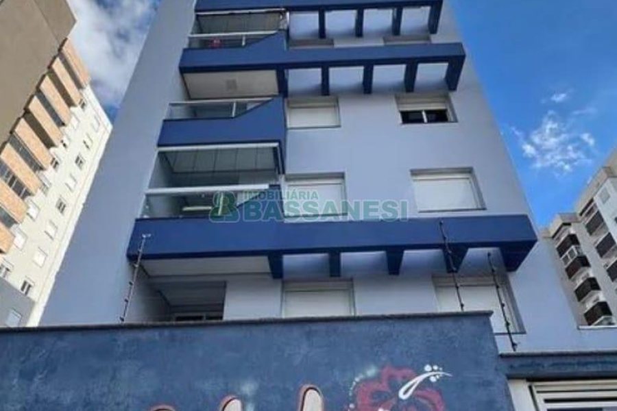 Apartamento com 67m², 2 dormitórios, 1 vaga, no bairro Lourdes em Caxias do Sul para Comprar
