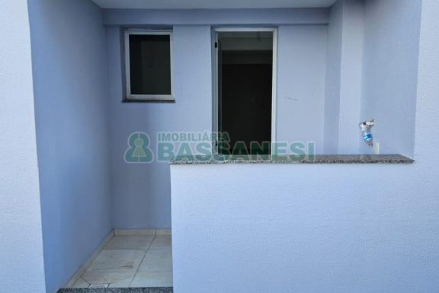Apartamento com 67m², 2 dormitórios, 1 vaga, no bairro Lourdes em Caxias do Sul para Comprar