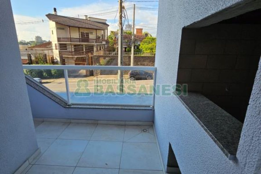Apartamento com 67m², 2 dormitórios, 1 vaga, no bairro Lourdes em Caxias do Sul para Comprar