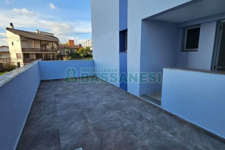 Apartamento com 67m², 2 dormitórios, 1 vaga, no bairro Lourdes em Caxias do Sul para Comprar