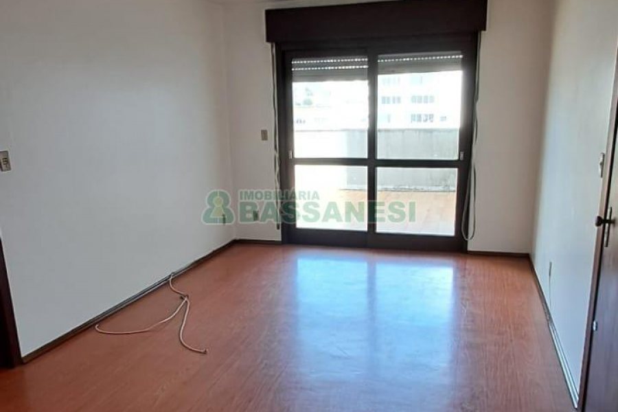 Apartamento com 93m², 2 dormitórios, 1 vaga, no bairro Lourdes em Caxias do Sul para Alugar