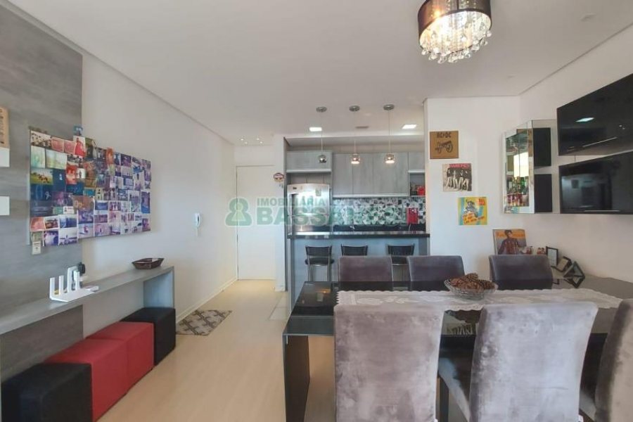 Apartamento com 66m², 2 dormitórios, 2 vagas, no bairro Desvio Rizzo em Caxias do Sul para Alugar