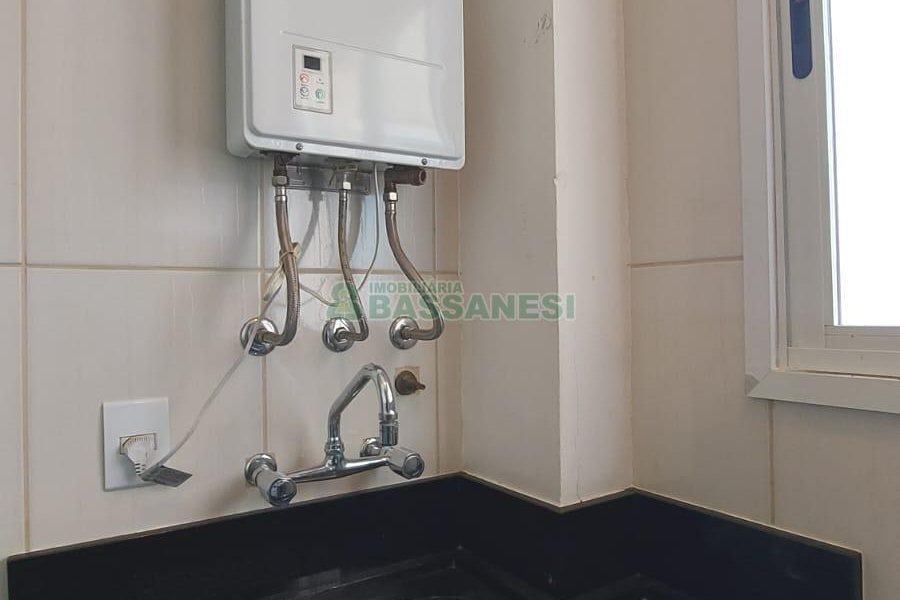 Apartamento com 66m², 2 dormitórios, 2 vagas, no bairro Desvio Rizzo em Caxias do Sul para Alugar