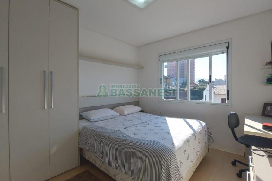 Apartamento com 66m², 2 dormitórios, 2 vagas, no bairro Desvio Rizzo em Caxias do Sul para Alugar