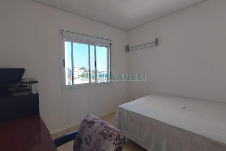 Apartamento com 66m², 2 dormitórios, 2 vagas, no bairro Desvio Rizzo em Caxias do Sul para Alugar