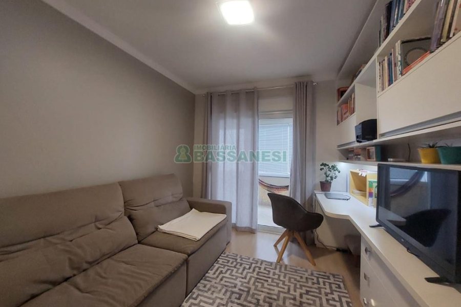 Apartamento com 159m², 3 dormitórios, 2 vagas, no bairro Jardim América em Caxias do Sul para Comprar