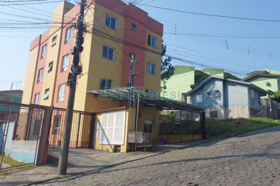 Apartamento com 44m², 2 dormitórios, 1 vaga, no bairro Desvio Rizzo em Caxias do Sul para Comprar
