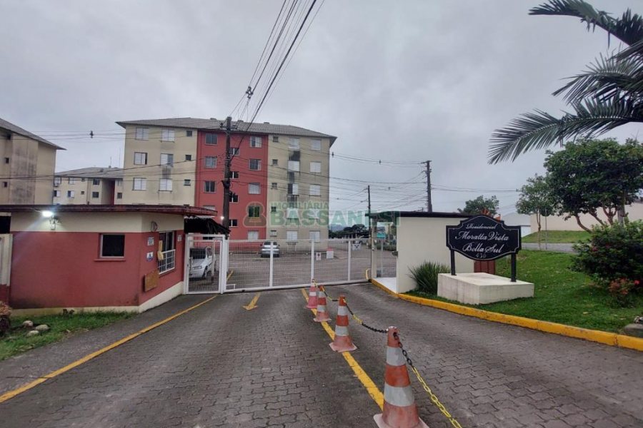 Apto Mobiliado com 60m², 2 dormitórios, 1 vaga, no bairro Nossa Senhora das Graças em Caxias do Sul para Alugar