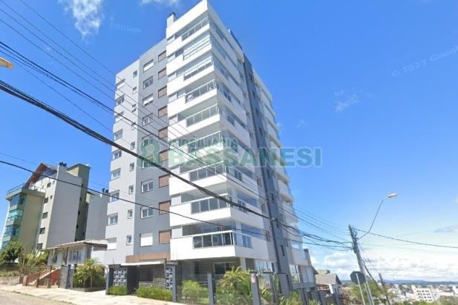 Apartamento com 137m², 3 dormitórios, 3 vagas, no bairro Nossa Senhora de Lourdes em Caxias do Sul para Comprar