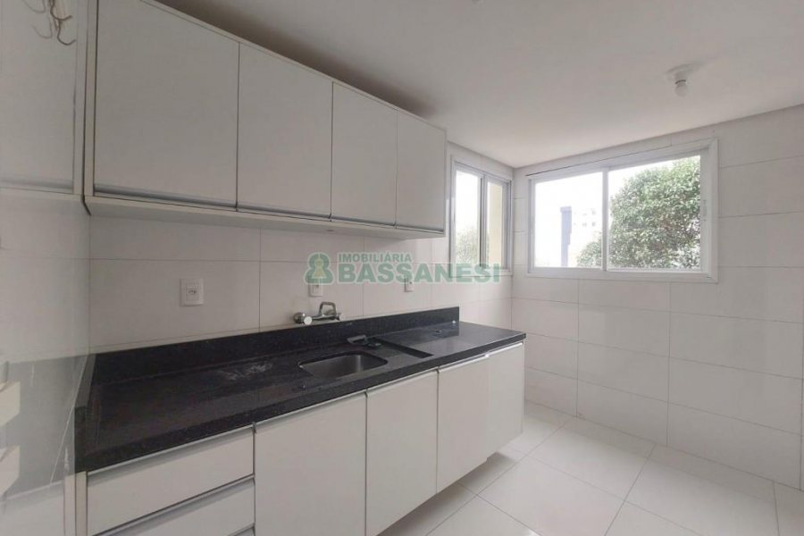 Apartamento com 88m², 3 dormitórios, 2 vagas, no bairro Vila Verde em Caxias do Sul para Comprar