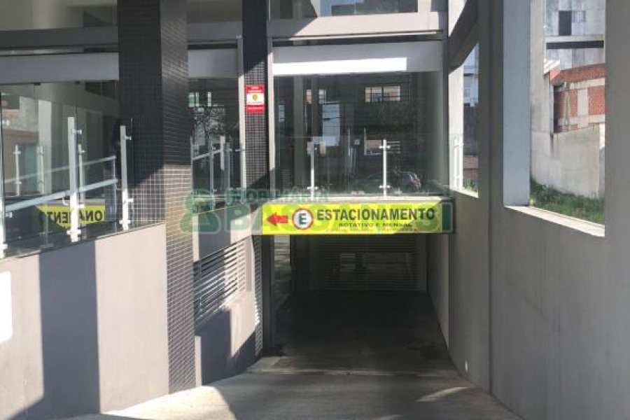 Loja com 534m², 5 vagas, no bairro Lourdes em Caxias do Sul para Alugar