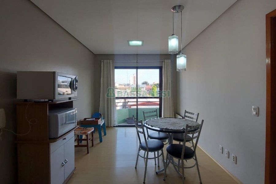 Apartamento com 78m², 3 dormitórios, 1 vaga, no bairro Santa Lúcia em Caxias do Sul para Alugar ou Comprar