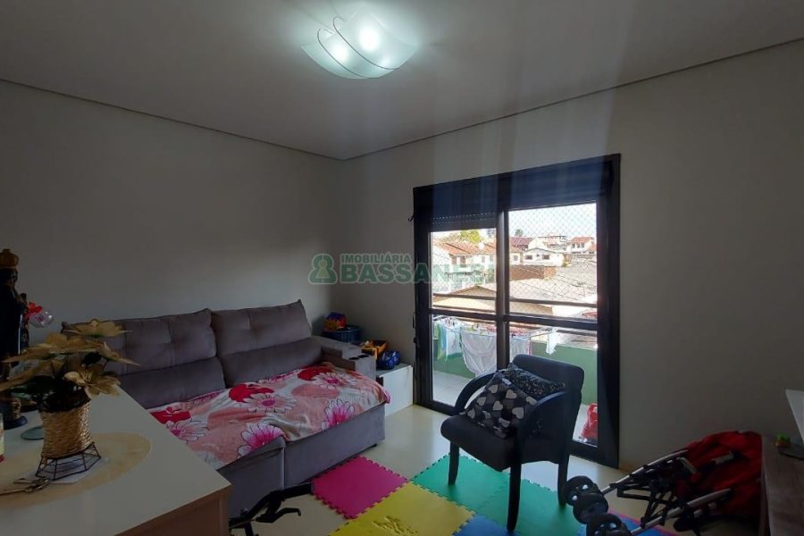 Apartamento com 78m², 3 dormitórios, 1 vaga, no bairro Santa Lúcia em Caxias do Sul para Alugar ou Comprar