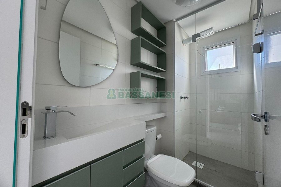 Apartamento com 55m², 2 dormitórios, 1 vaga, no bairro Panazzolo em Caxias do Sul para Comprar