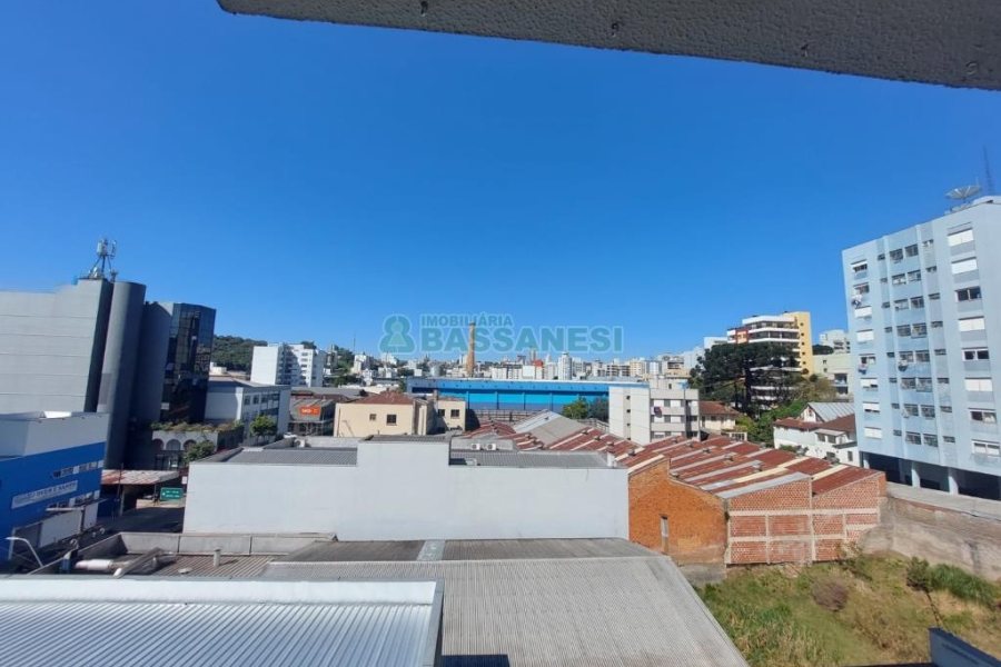 Apartamento com 89m², 1 dormitório, 1 vaga, no bairro Centro em Caxias do Sul para Comprar