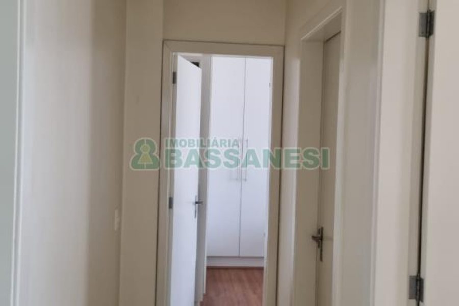 Apartamento com 242m², 3 dormitórios, 3 vagas, no bairro Panazzolo em Caxias do Sul para Comprar