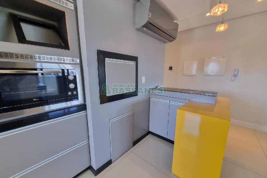 Apartamento com 920m², 2 dormitórios, 4 vagas, no bairro Panazzolo em Caxias do Sul para Alugar