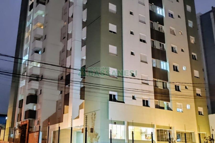 Apartamento com 49m², 2 dormitórios, 2 vagas, no bairro Nossa Senhora do Rosário em Caxias do Sul para Comprar