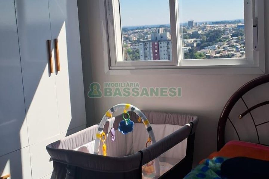Apartamento com 49m², 2 dormitórios, 2 vagas, no bairro Nossa Senhora do Rosário em Caxias do Sul para Comprar